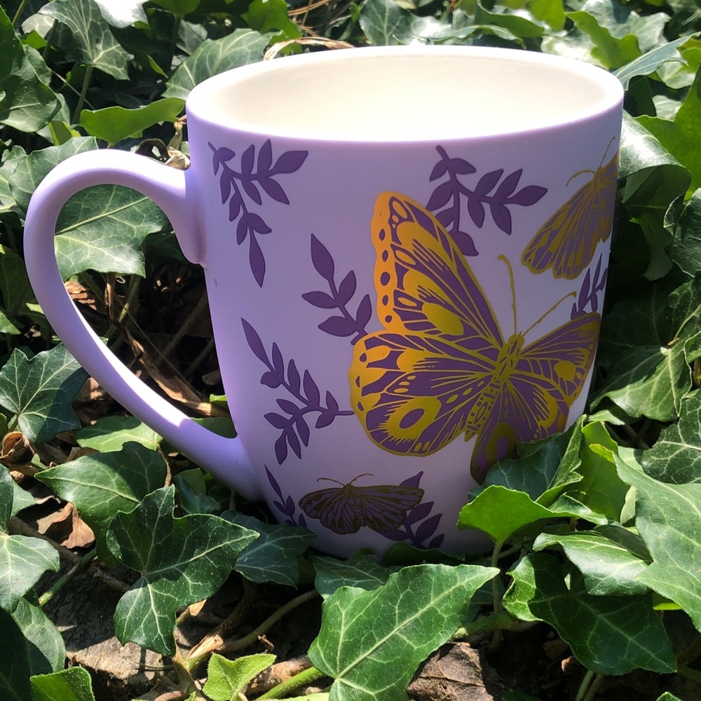 Lilac Butterfly Ceramic Mug with Gold Accent - Picture 2 of 4
